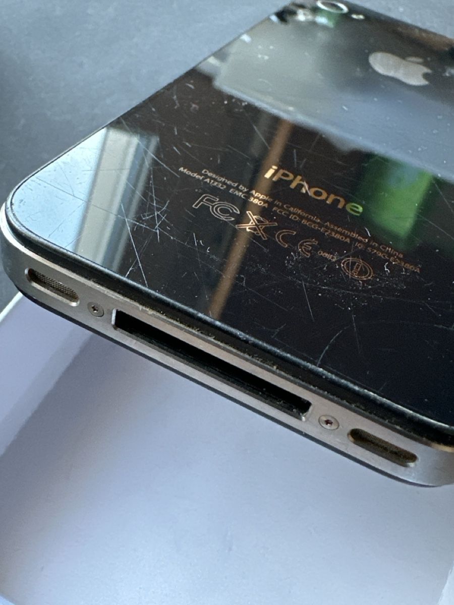 Apple Telefoni cellulari / Smartphones: Smartphone Apple iPhone 4 Modell A1332 defekt – Difettoso da Berikon venduto da Rueegg4 1