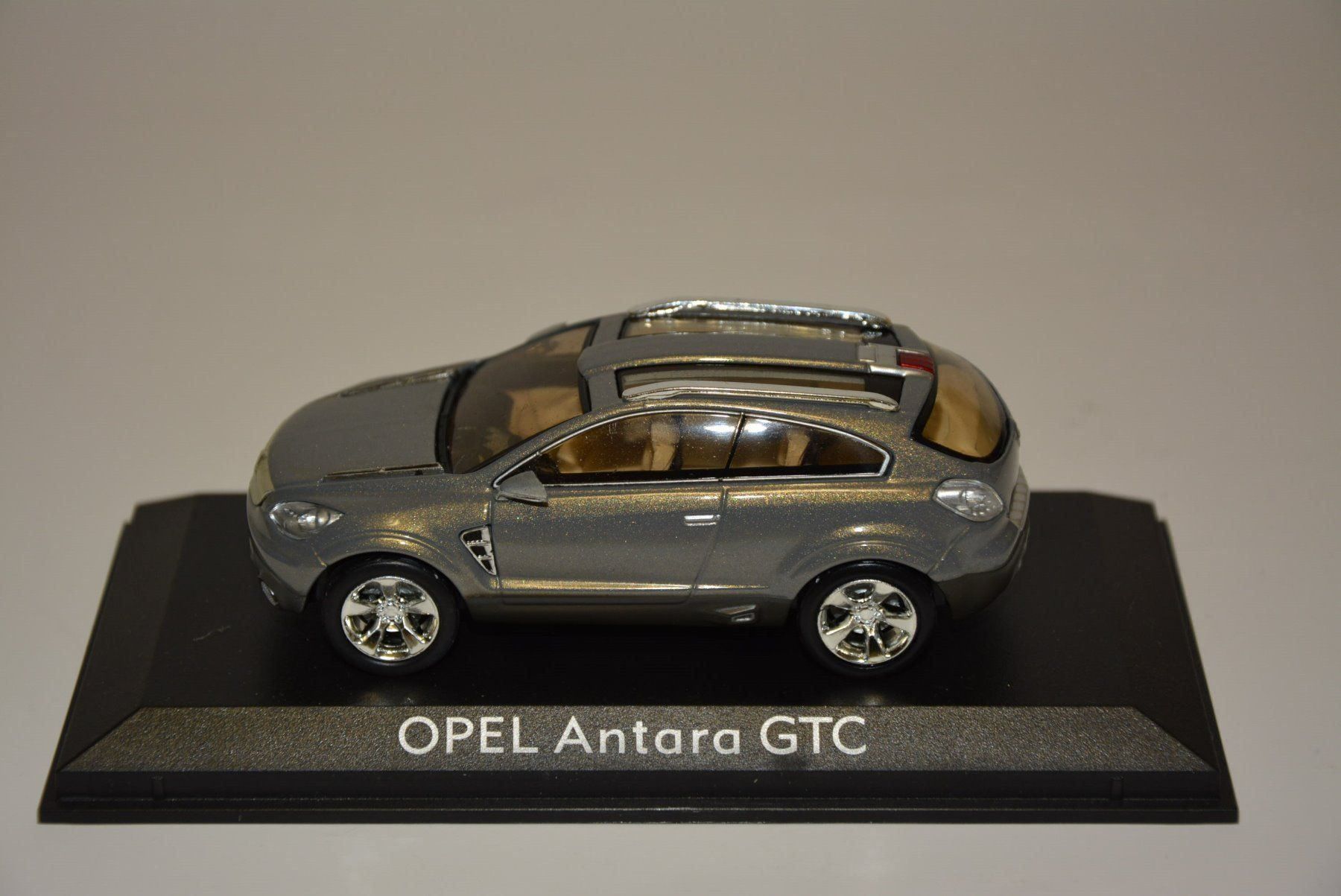 Opel Modellini d'auto: Opel Antara GTC 2005 , Norev , 1:43 – Nuovo e nell'imballaggio originale da Goldach venduto da Feivel9 1