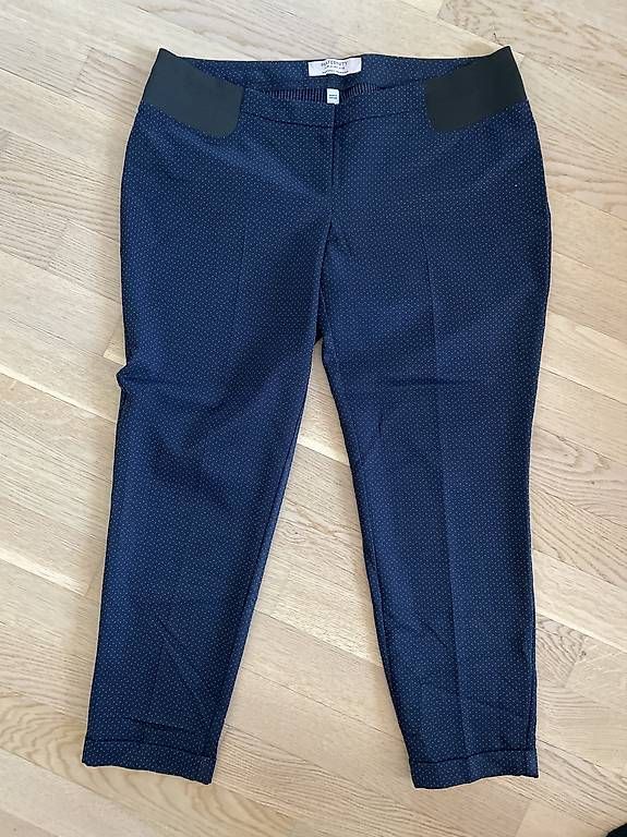 Hosen: Umstandshose Grösse 40 – Gebraucht aus Brütten von Snowkiwi