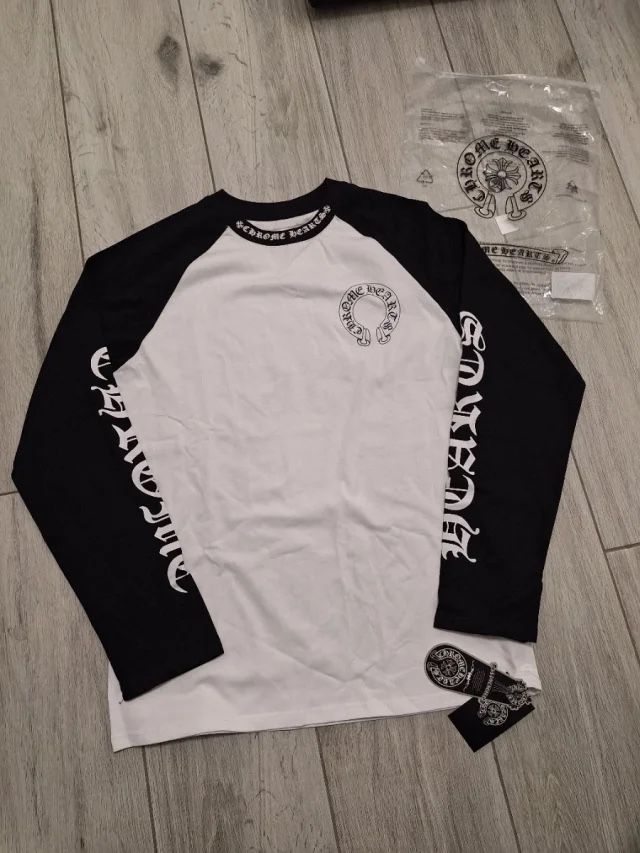 Chrome Hearts T-shirts: Chrome Hearts Longsleeve – Neuf (Voir description) à Allschwil par lor_6cgq 1