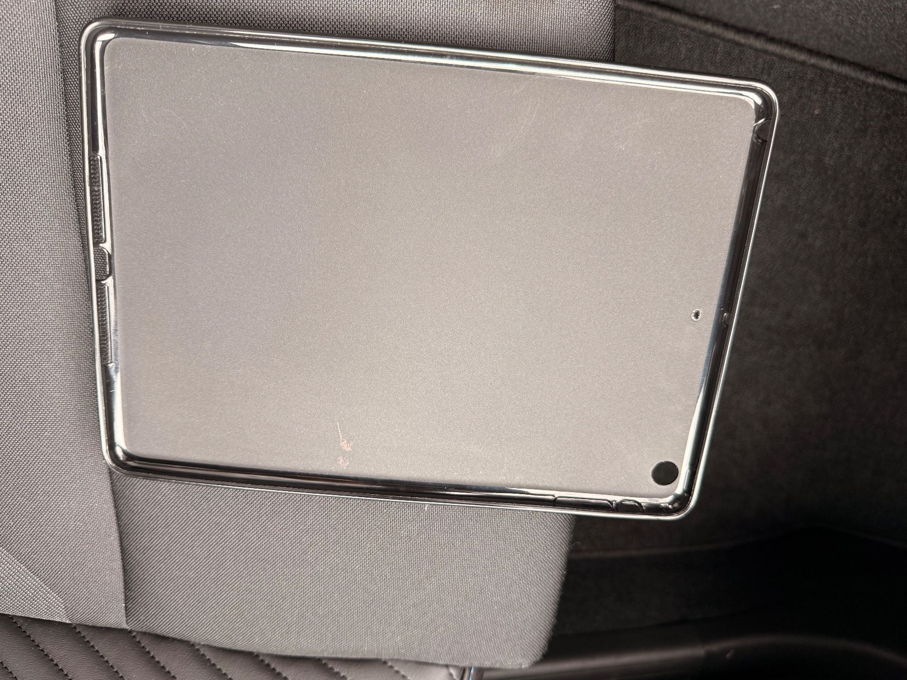 Apple Tablet PC: iPad 128G avec four protection / port. Écran – Usato da Bévilard venduto da min_Bron 3