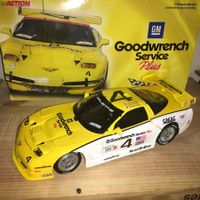 Corvette C5-R GM Goodwrench Service Plus 1/18