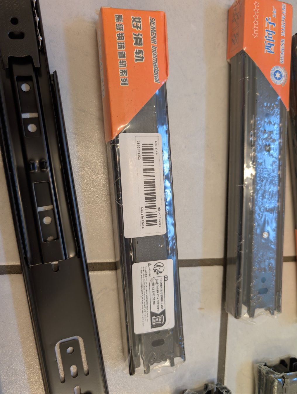 Quincaillerie: Guide estraibili per cassetti 16x – Neuf avec emballage d'origine à Bellinzona par fan_tc7f 4