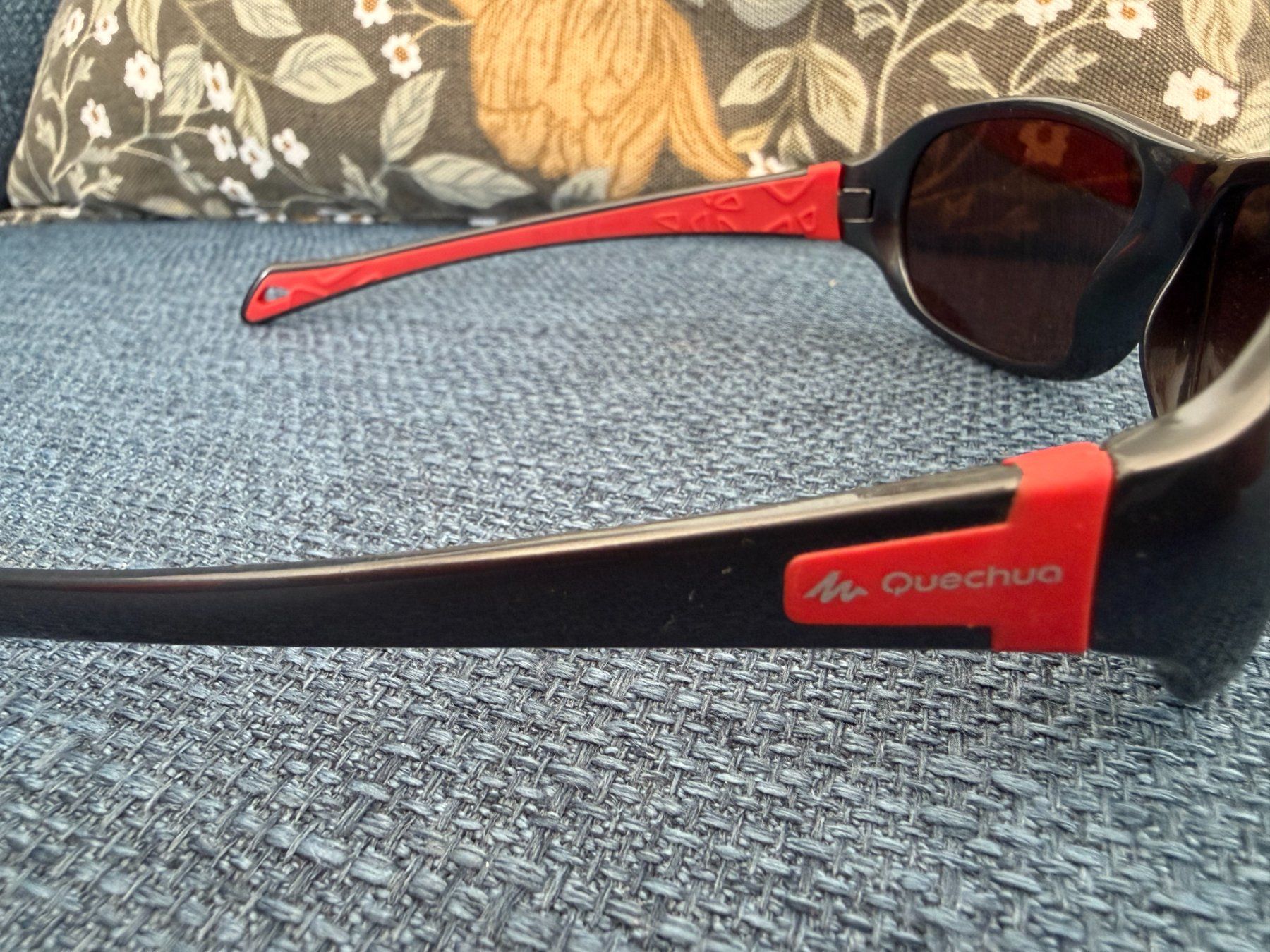 Decathlon Occhiali & Lenti: Kinder-Sonnenbrille QUECHA – Usato da Uzwil venduto da justitia8 2