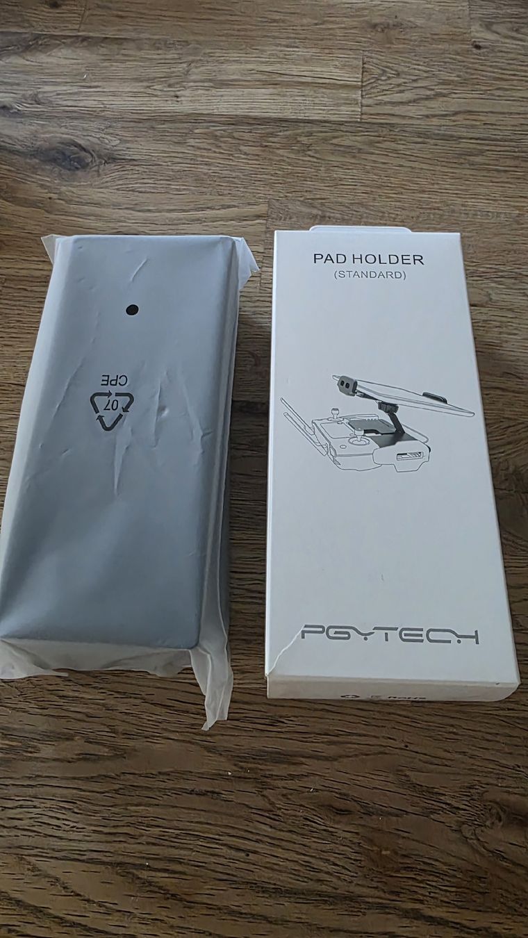 Fixations: PGYTECH Pad Holder Standard neuwertig – Neuf (Voir description) à Biel/Bienne par TuescherS
