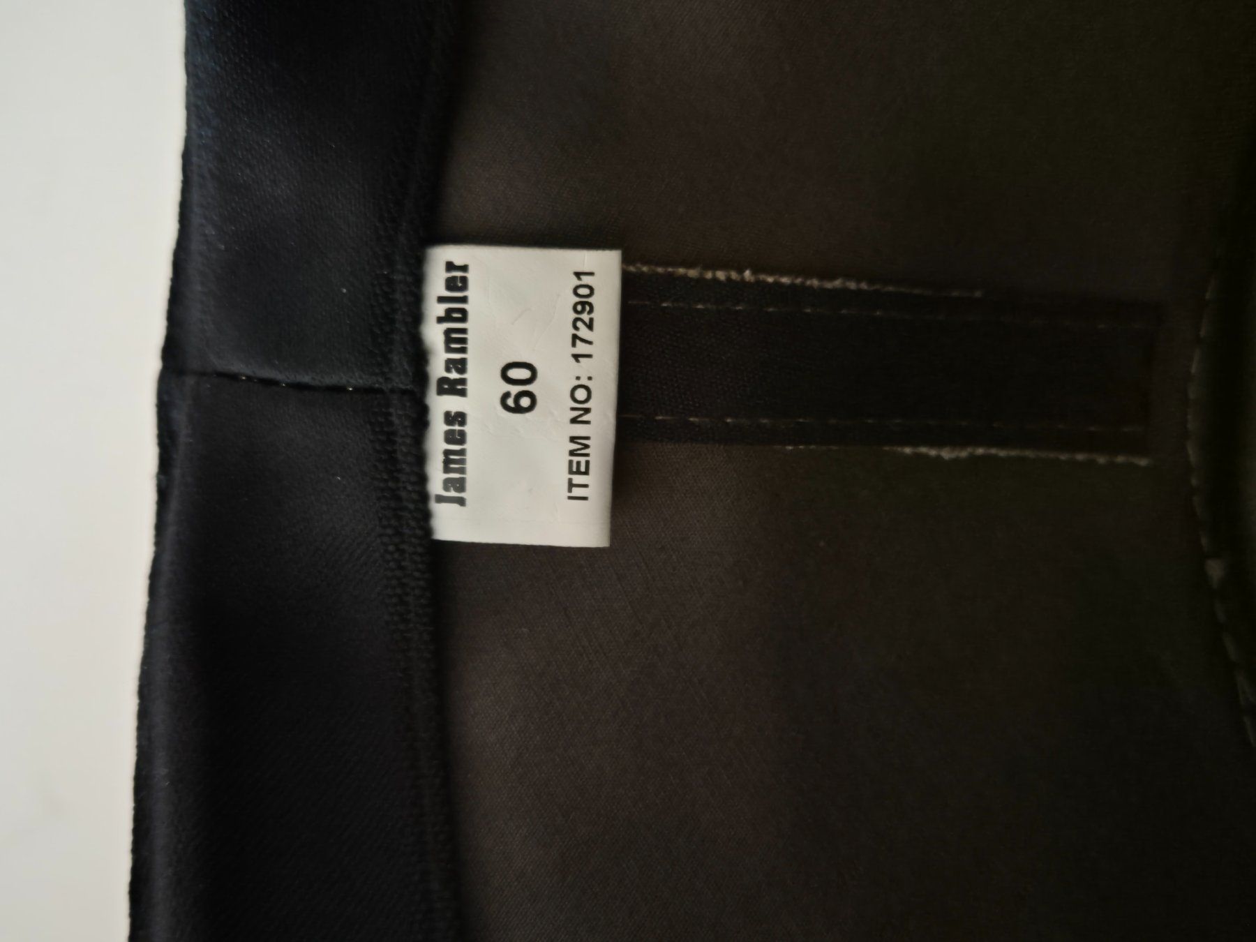 Copricapi, berretti & cappellini: Hut aus Stoff hellbraun Gr. 60 – Usato da Oberdiessbach venduto da Finland1977 6