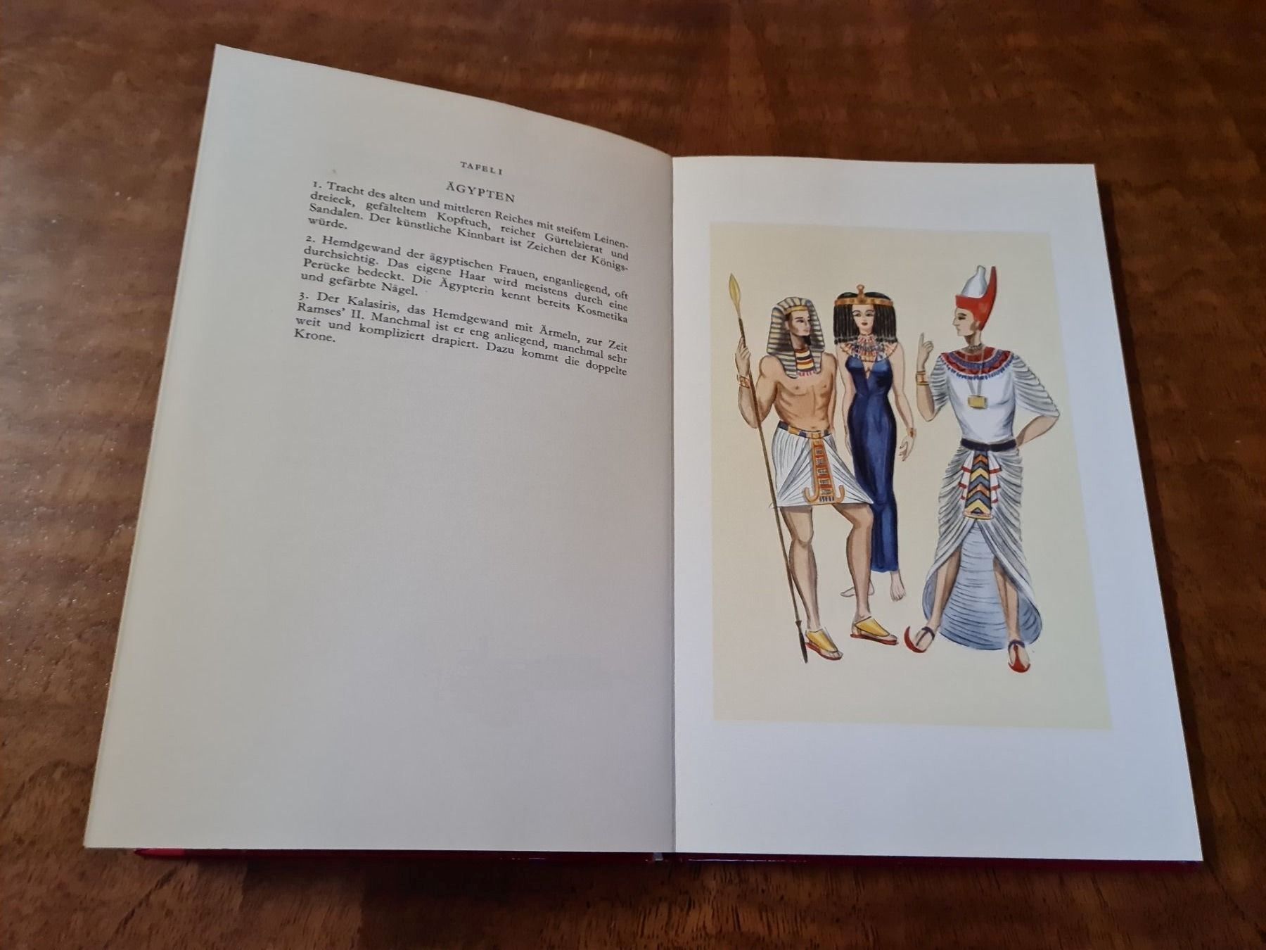 Libri: Geschichte des Kostüms – Usato da Erstfeld venduto da Mario_boe0 1