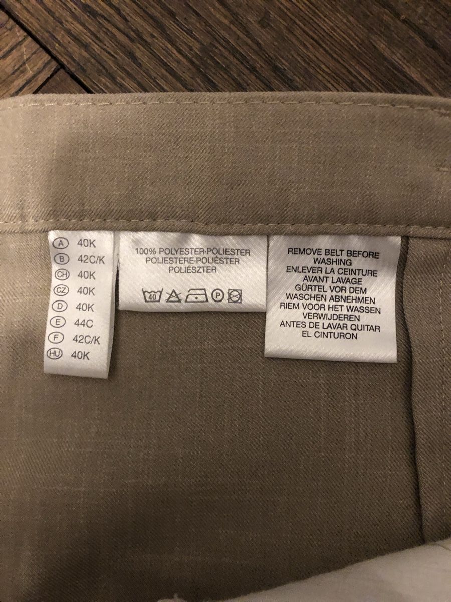 Pantalons: Anzughose beige/Rosa – D'occasion à Zürich par yas_alam 2
