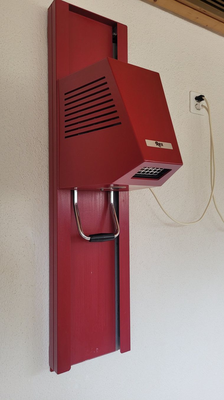 Sèche-cheveux: Wand-Haartrockner – D'occasion à Gommiswald par Lippi03