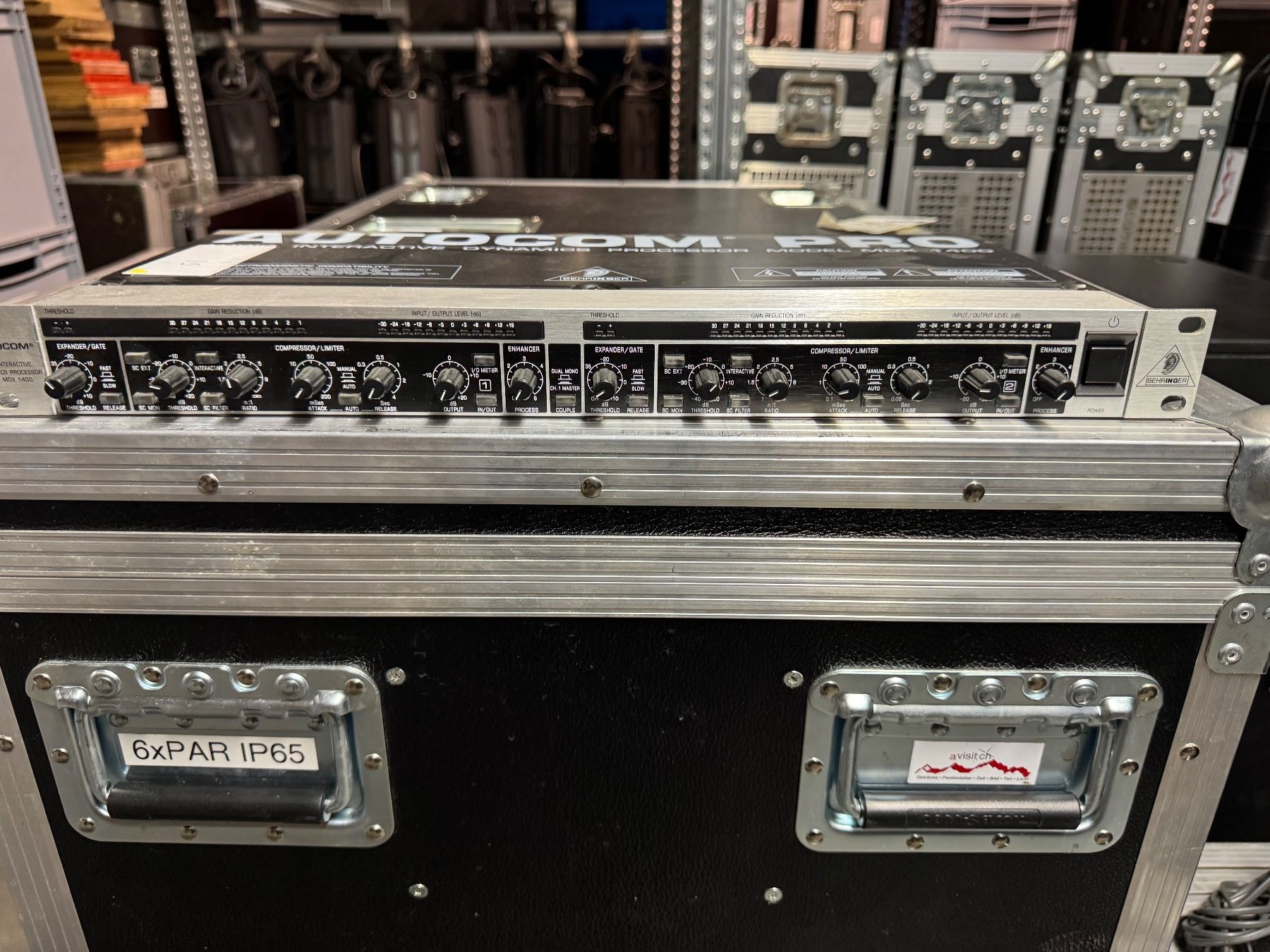 Behringer Equalizzatori: Behringer Autocom Pro MDX 1400 Dynamics Processor 1A Rack – Usato da Oberdorf NW venduto da AndotechnicsGmbH