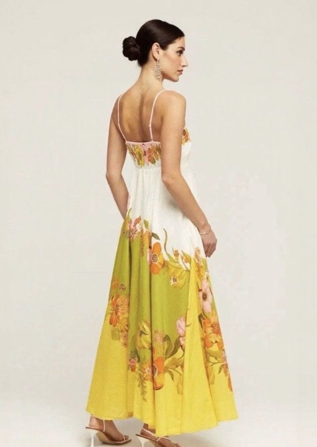 Vestiti: Floral Dress – Usato da Salmsach venduto da lor_68rp 1