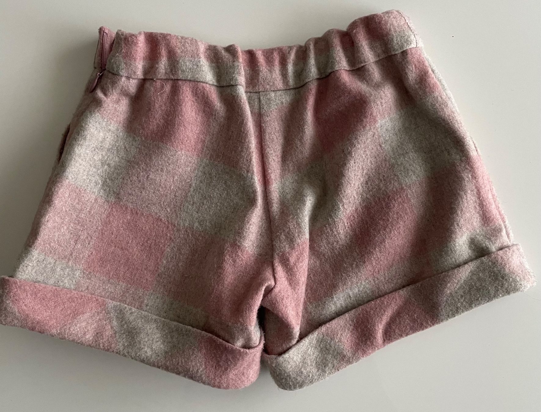 Mayoral Pantalons: Mädchen Shorts von Mayoral  Gr. 110 – Neuf (Voir description) à Schaffhausen par London114 1