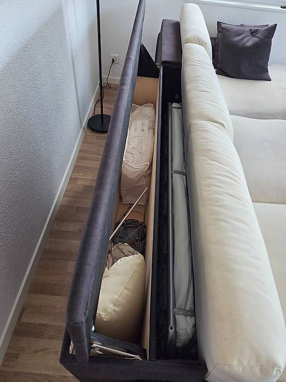 Sofas: Grosszügiges Bettsofa – D'occasion à Trimbach par MachTreck 2