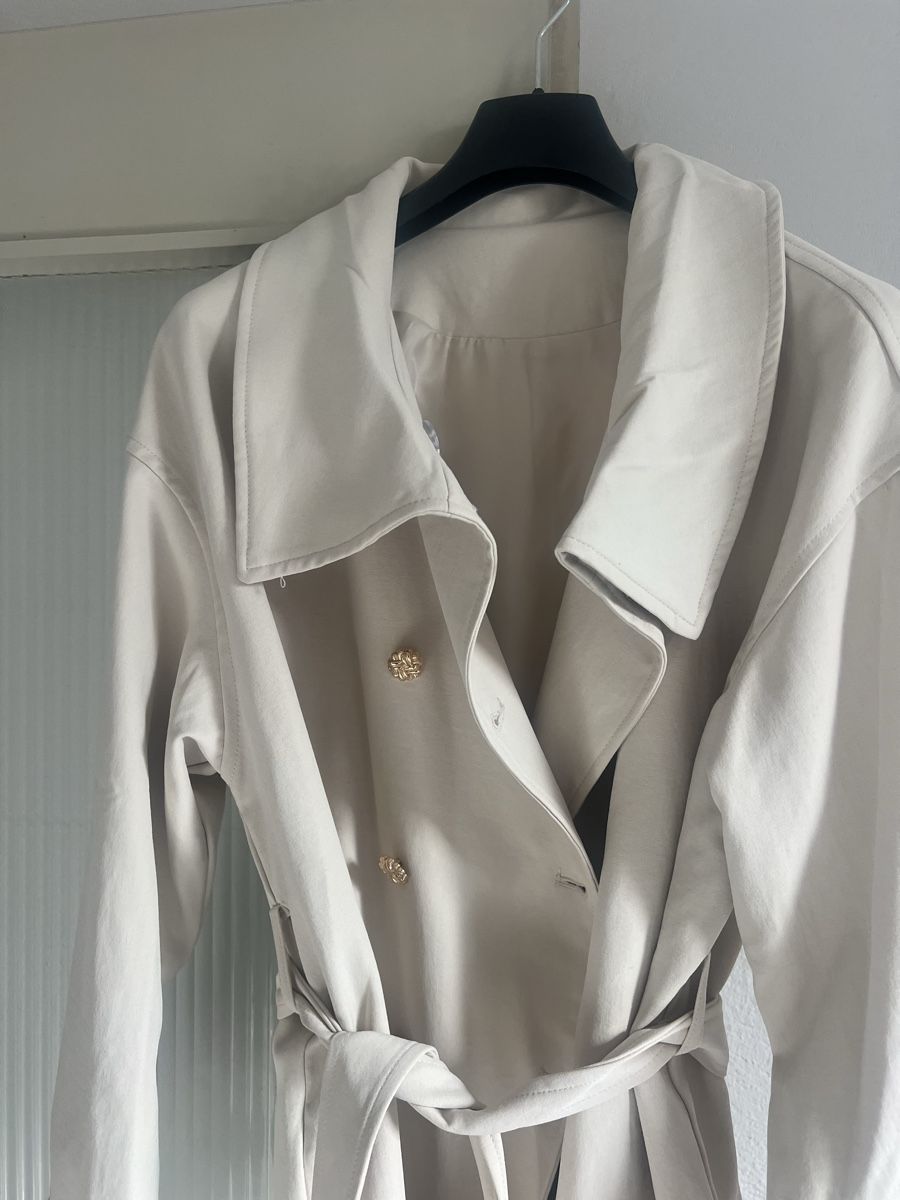 Shein Cappotti: Trenchcoat Grösse M – Nuovo (secondo la descrizione) da Kirchberg BE venduto da lea_kb6y 2