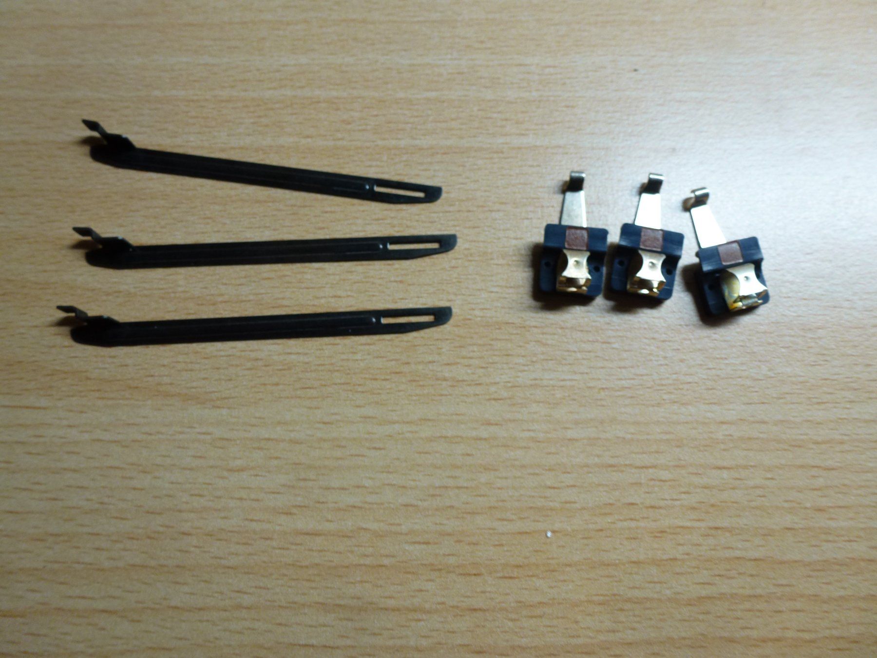 Fleischmann Modellini di ferrovie: Fleischmann H0 3x6402 Schaltschiene – Nuovo (secondo la descrizione) da Hombrechtikon venduto da Se9 2