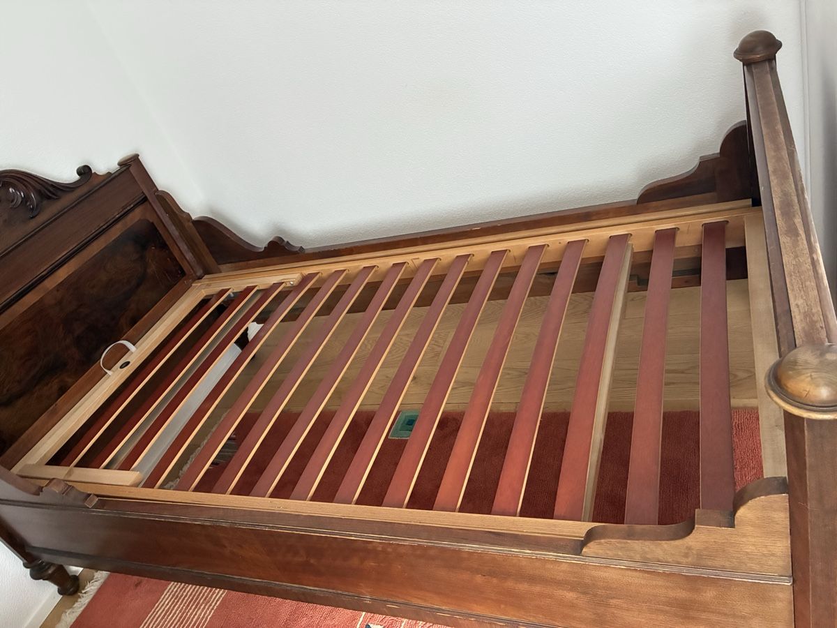 Betten: Bett – Gebraucht aus Bülach von w_r_8zqg 5