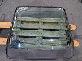 Heckscheibe Porsche 924 / 944 mit Scheibenwischermotor
