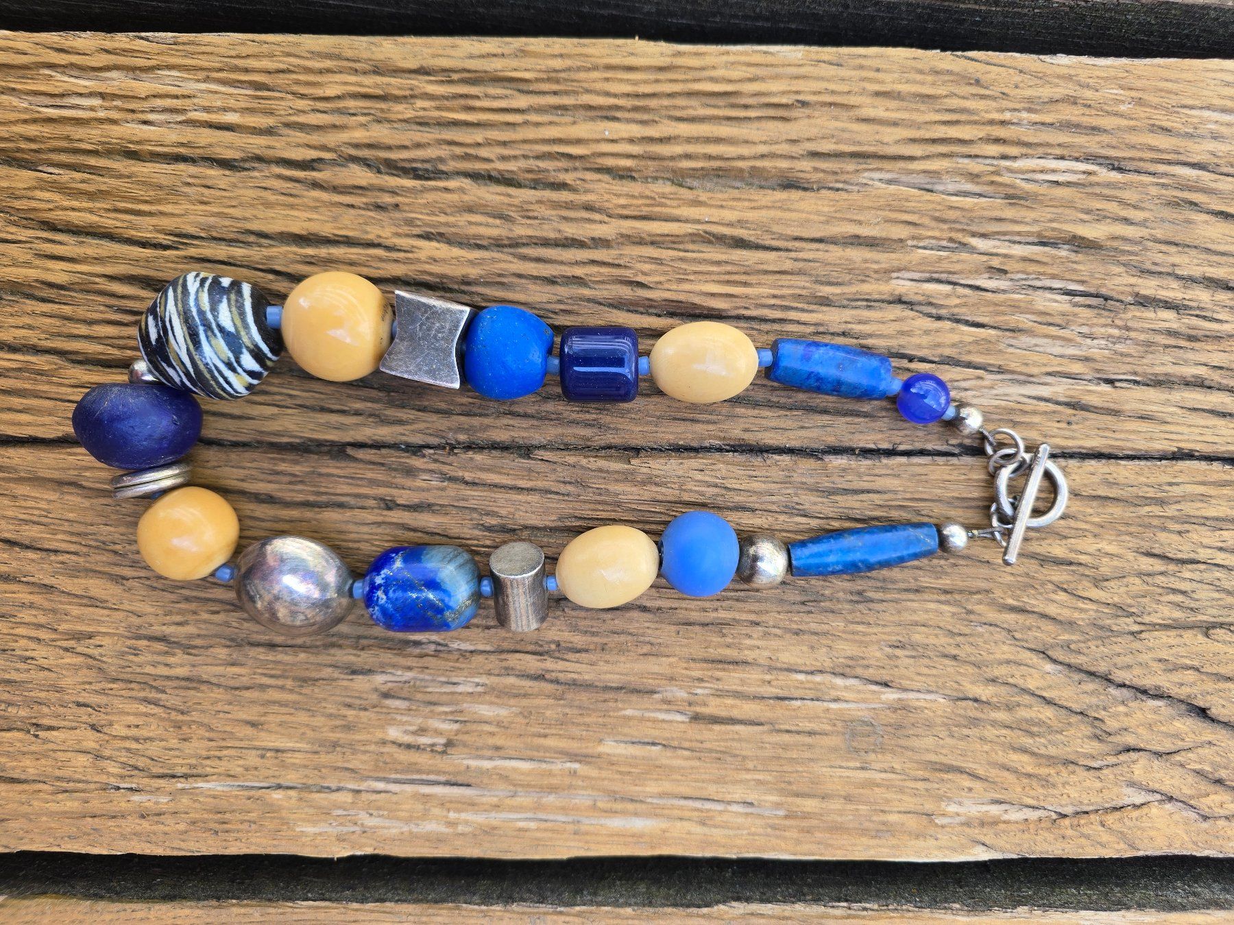 Catenine: Schmuck: Keramik-Collier mit Metall – Usato da Romanshorn venduto da Rachacha