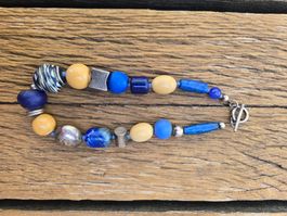 Schmuck: Keramik-Collier mit Metall
