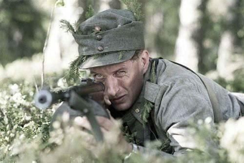 Tutti i DVDs: Beyond the Front Line ***DEUTSCH*** – Nuovo e nell'imballaggio originale da Winterthur venduto da Panam1 1