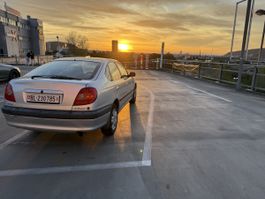 Toyota Avensis 2.0