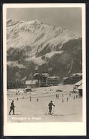 AK Wengen, Teilansicht mit Skiläufern