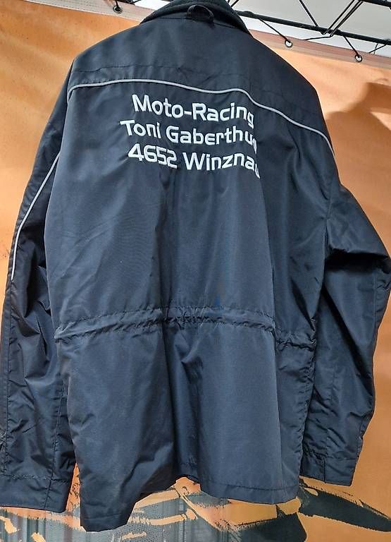 Jacken: Freizeitjacke bestickt mit Moto-Racing, Gr.XL – Gebraucht aus Winznau von Laurini11 1