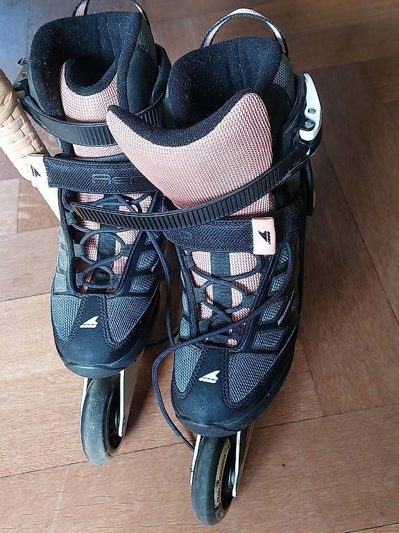 Patins à roul. & inline: Rollerblade 38, Inline – D'occasion à Rapperswil BE par AndreaReist