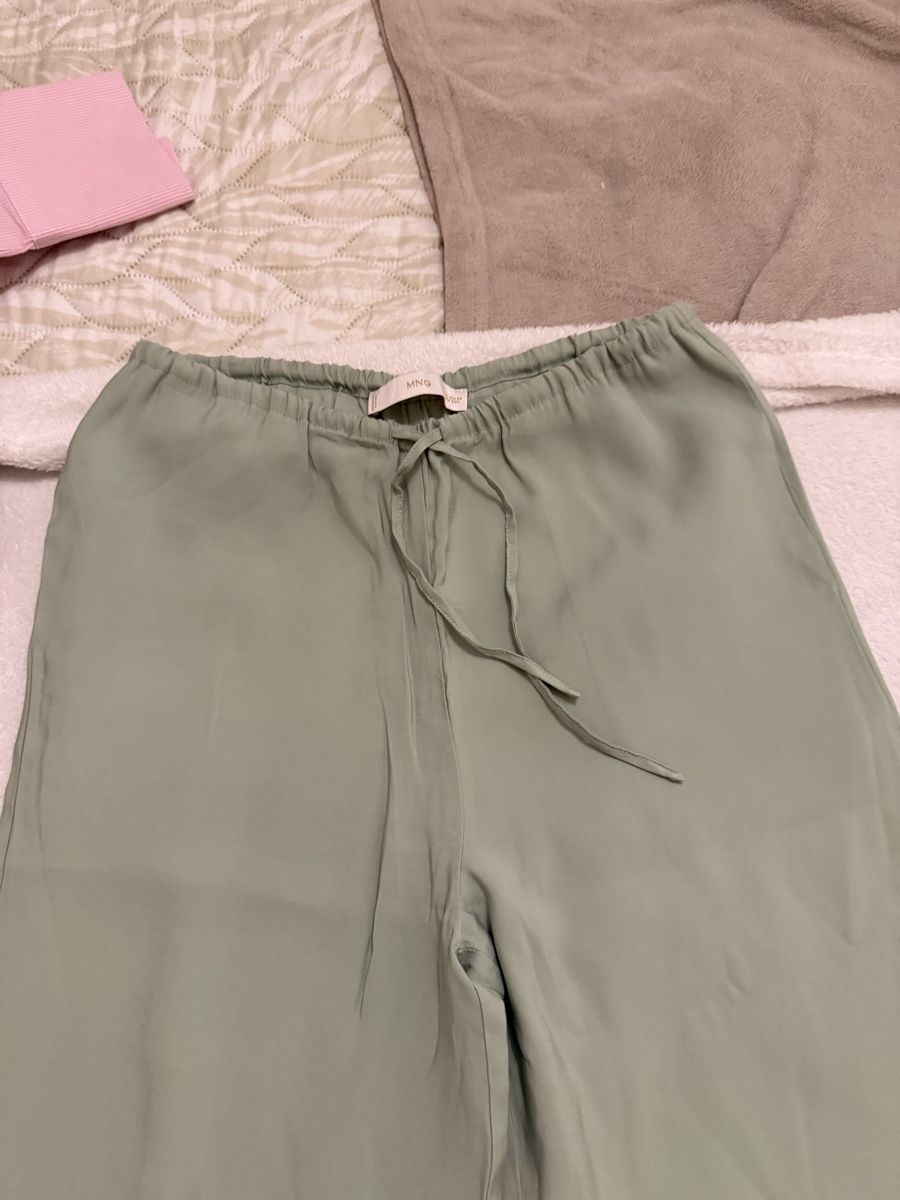 Mango Pantaloni: Mintgrüne Freizeithkse MNG – Nuovo (secondo la descrizione) da St. Moritz venduto da ari_9fcv 3