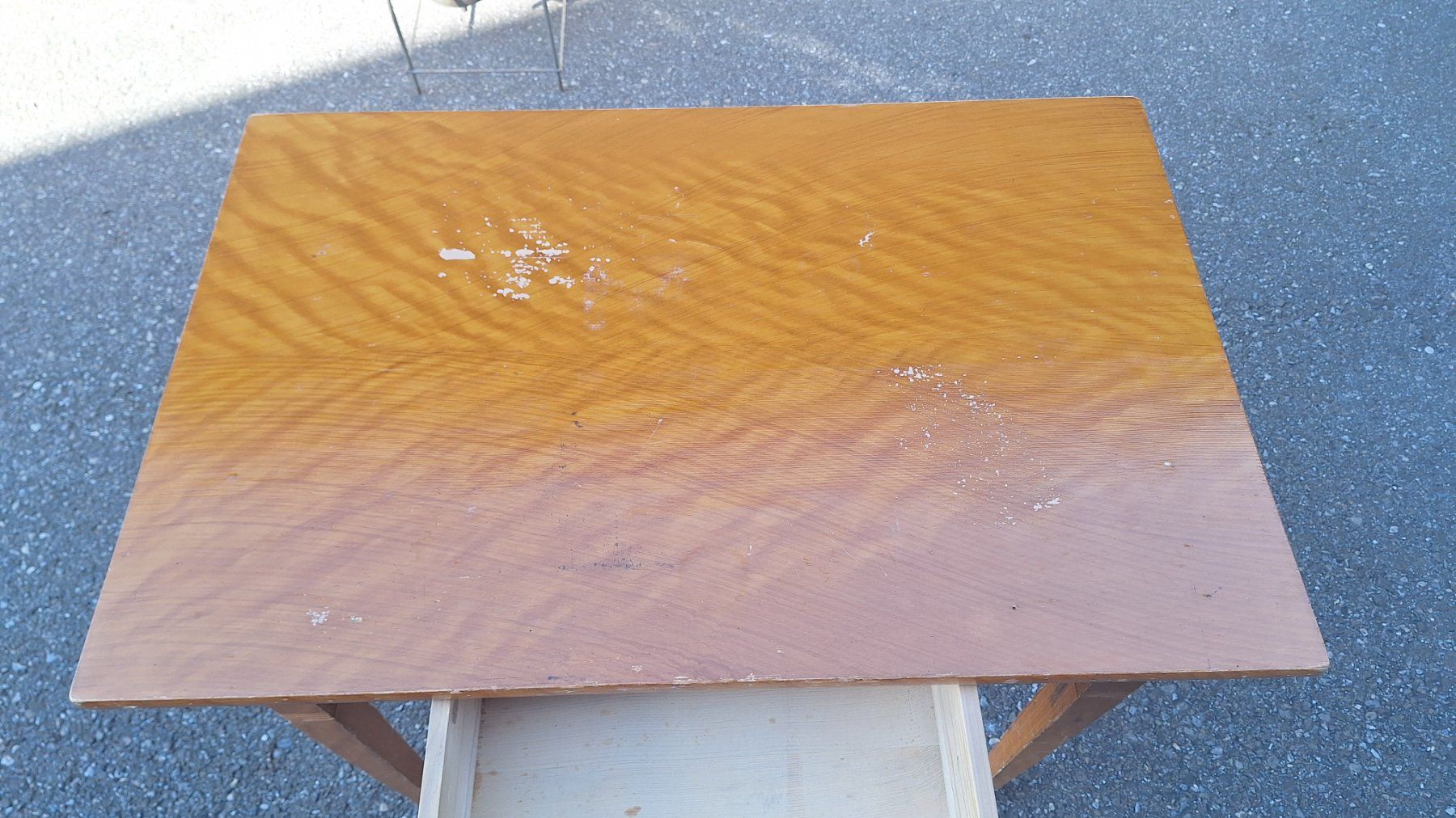 Tavoli: Antiker Beistelltisch mit Schublade,  Holz – Usato da Weinfelden venduto da JoeBaer 6