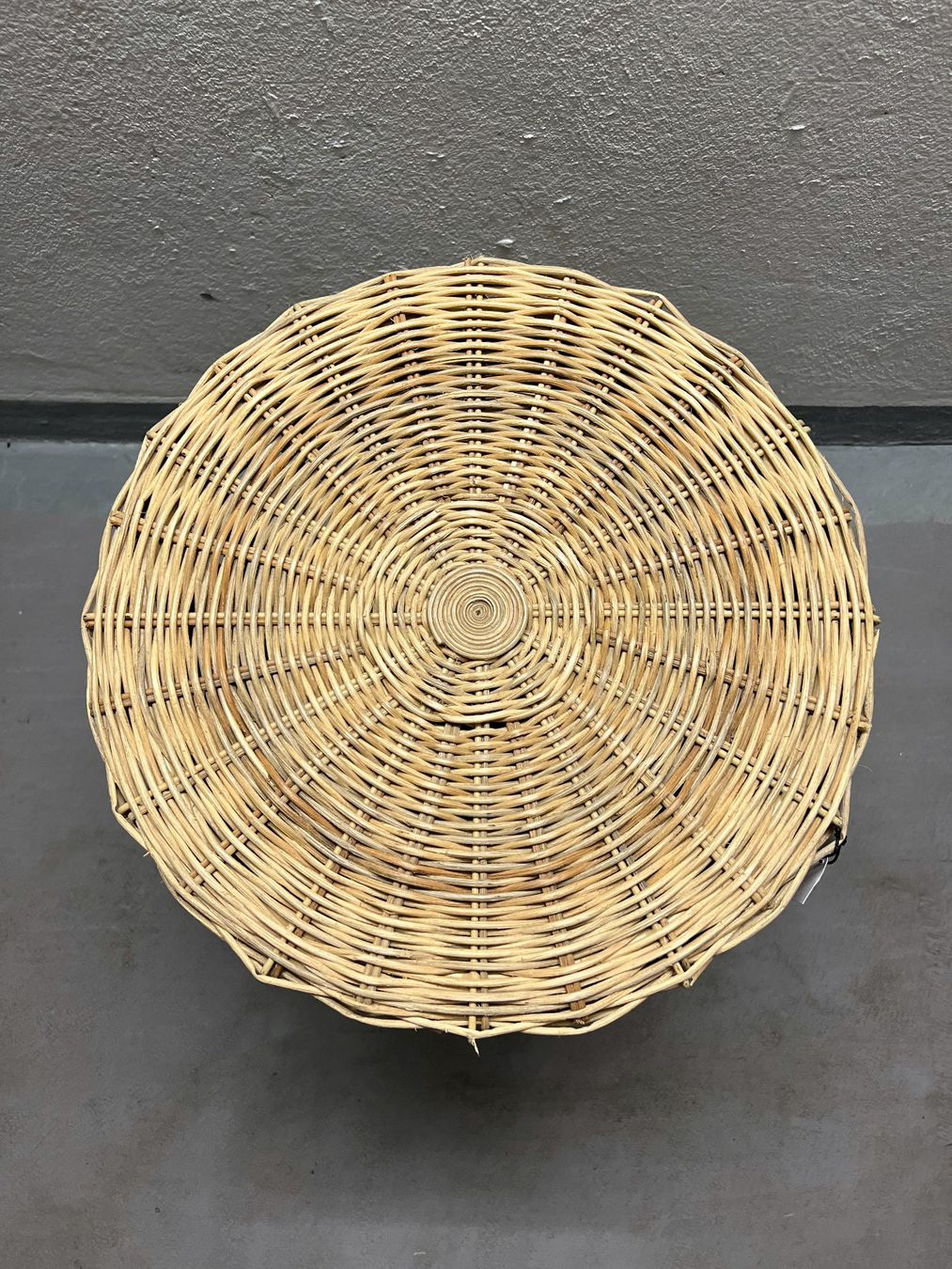 Hk Living Tavoli: Rattan Side Table von HK Living – Usato da Zürich venduto da RSO8005 2