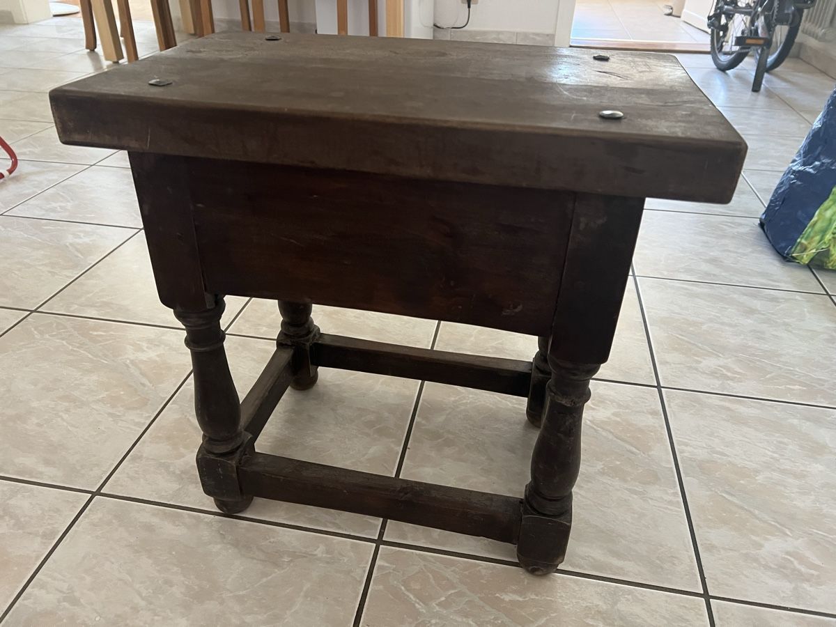 Nachttische: Petite table de nuit en bois noir – Gebraucht aus Sion von cyr_l5jd 3