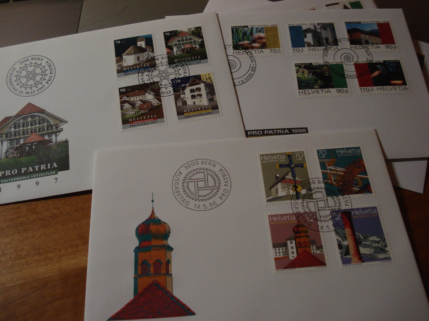 Tous les timbres: 7 FDC Pro Patria 1996-2002 – D'occasion à Niederwil AG par morostahu 1