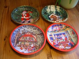 4 Weihnachtsteller / Nikolausteller, hübsche Motive