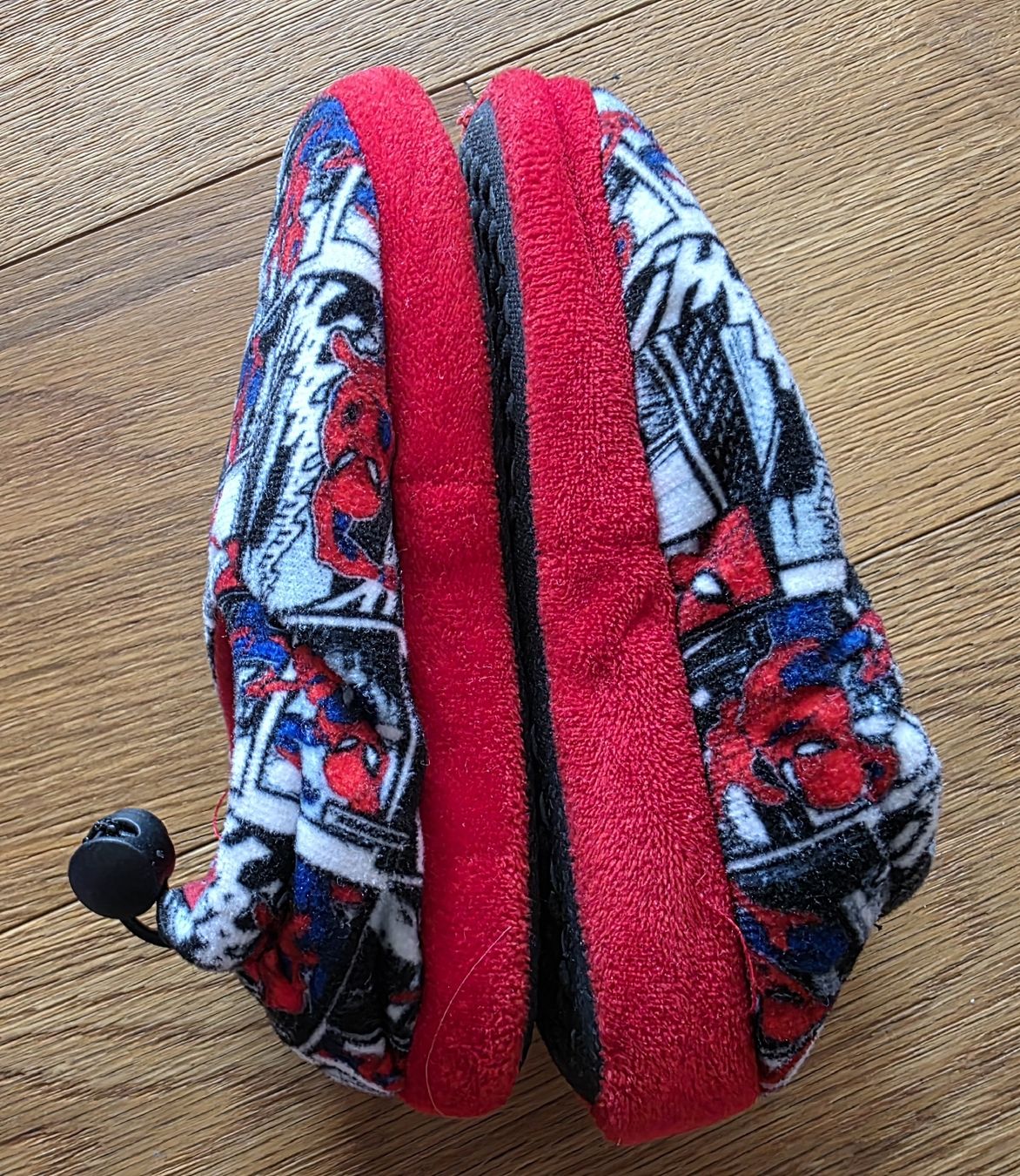 Chaussures garçon: Hausschuhe Spiderman Comic Grösse 29. Neuwertig – Neuf (Voir description) à Zell LU par claro62 2