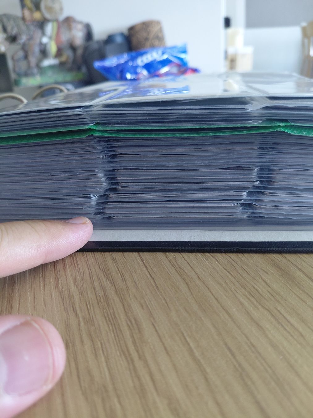 Magic The Gathering Sammelbilder & Trading cards: MtG Ordner mit Eternal Masters/Eldritch Moon/Conspiracy – Gebraucht aus Kehrsatz von Jadeeeee 1