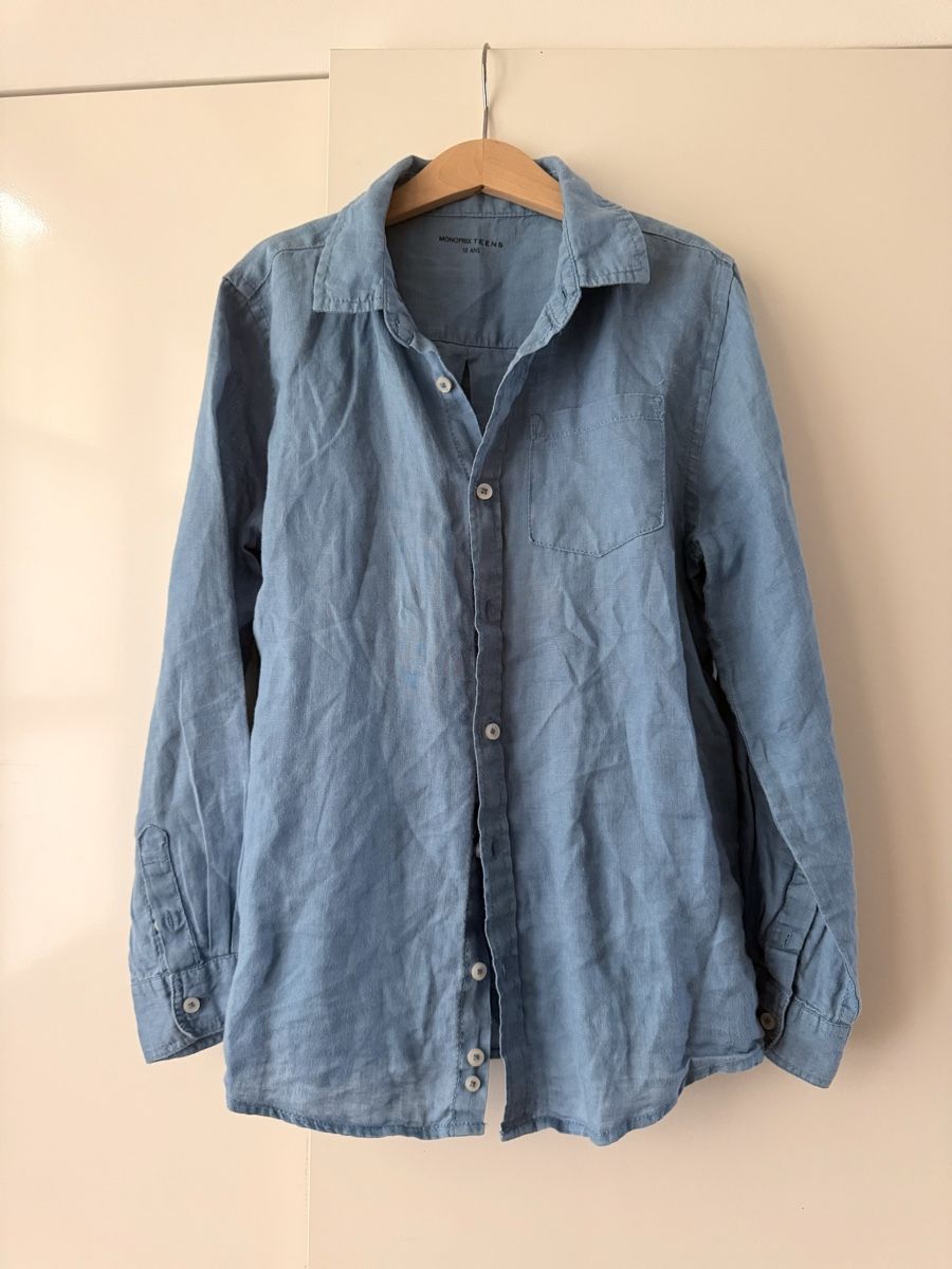 Camicie, T-shirt & Polo: Chemise Monoprix Teens Bleu Clair 10 Ans – Nuovo (secondo la descrizione) da Genève venduto da VYRONArchive
