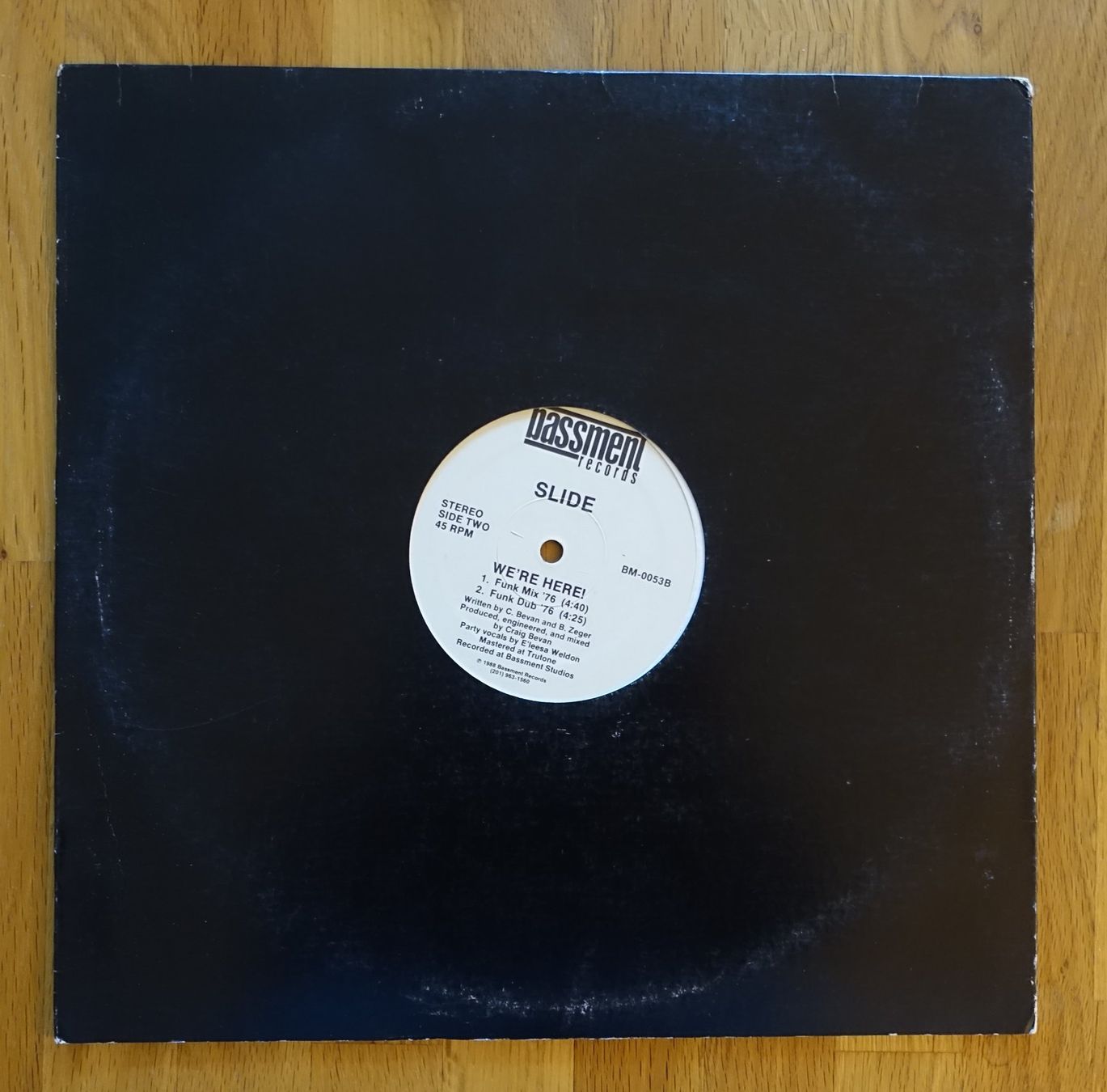 Dischi in vinile: Slide – We're Here! - MAXI - T – Usato da Sessa venduto da discoverymedia 1