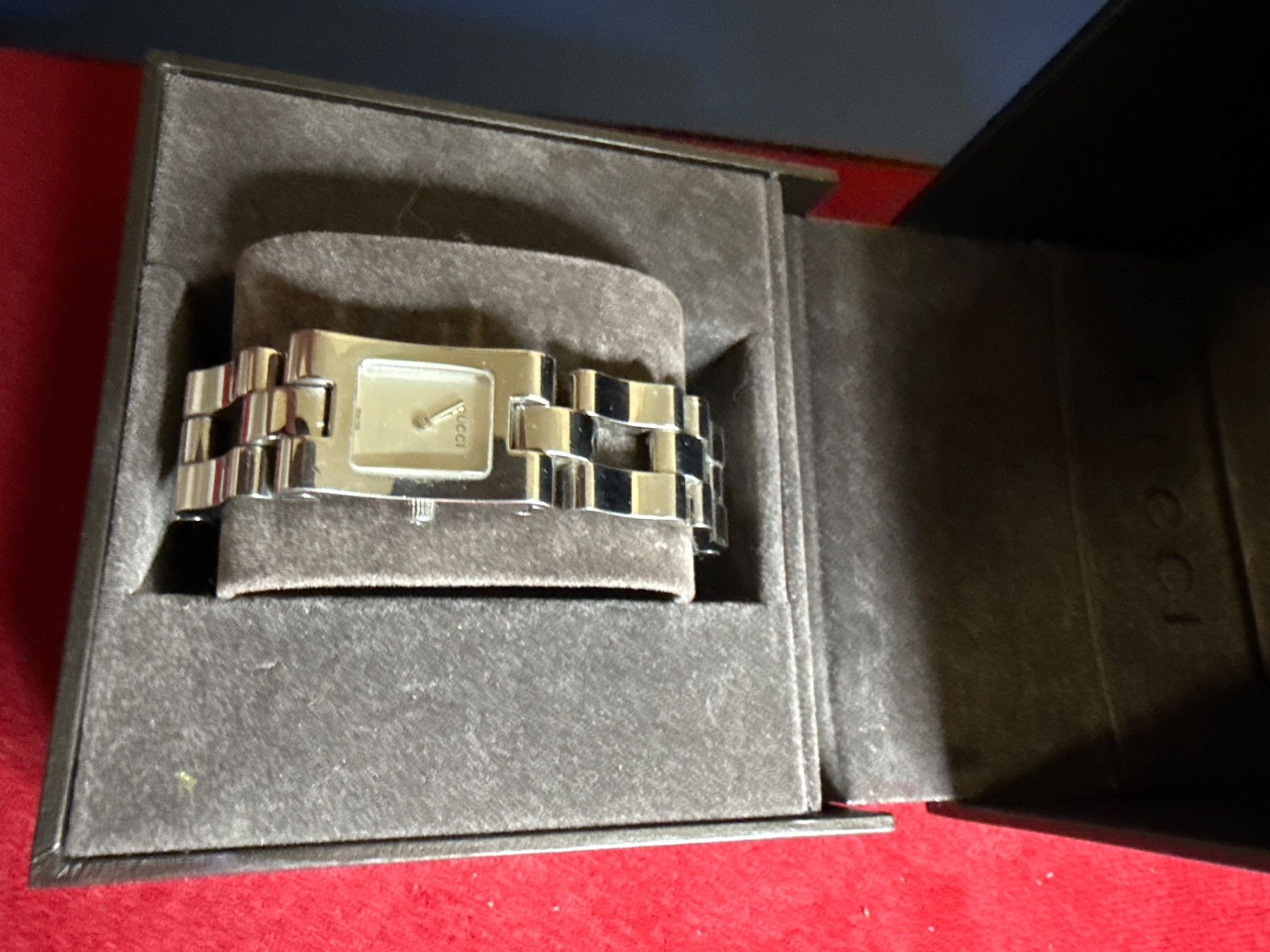 Gucci Orologi: Gucci Quarz 17 mm – Usato da Pfeffingen venduto da Allhandelklgwatches 1