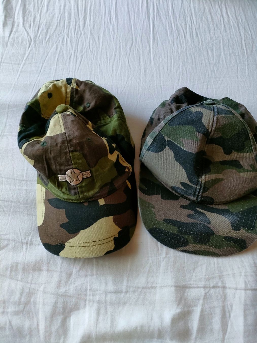 Altro abbigliamento per bambino: Tarnfarben Caps "Militär" – Usato da Oberentfelden venduto da Chanko
