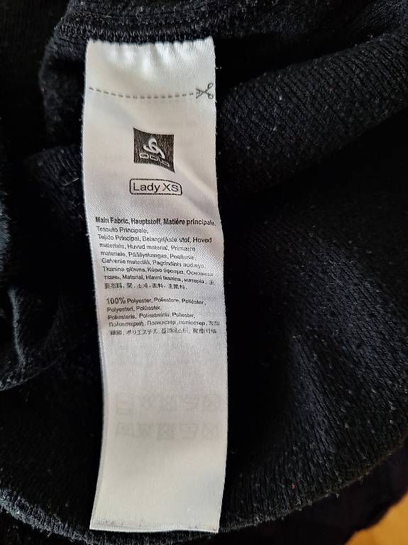Odlo Maglioni & Felpe: Warmes Odlo langarm Shirt – Usato da Aadorf venduto da Yvonne58 3