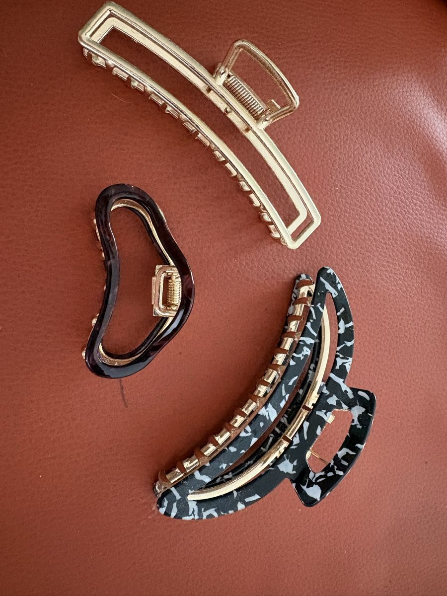 Haarschmuck: 3 Haarspangen  – Gebraucht aus Oberwil BL von elk_wf5x