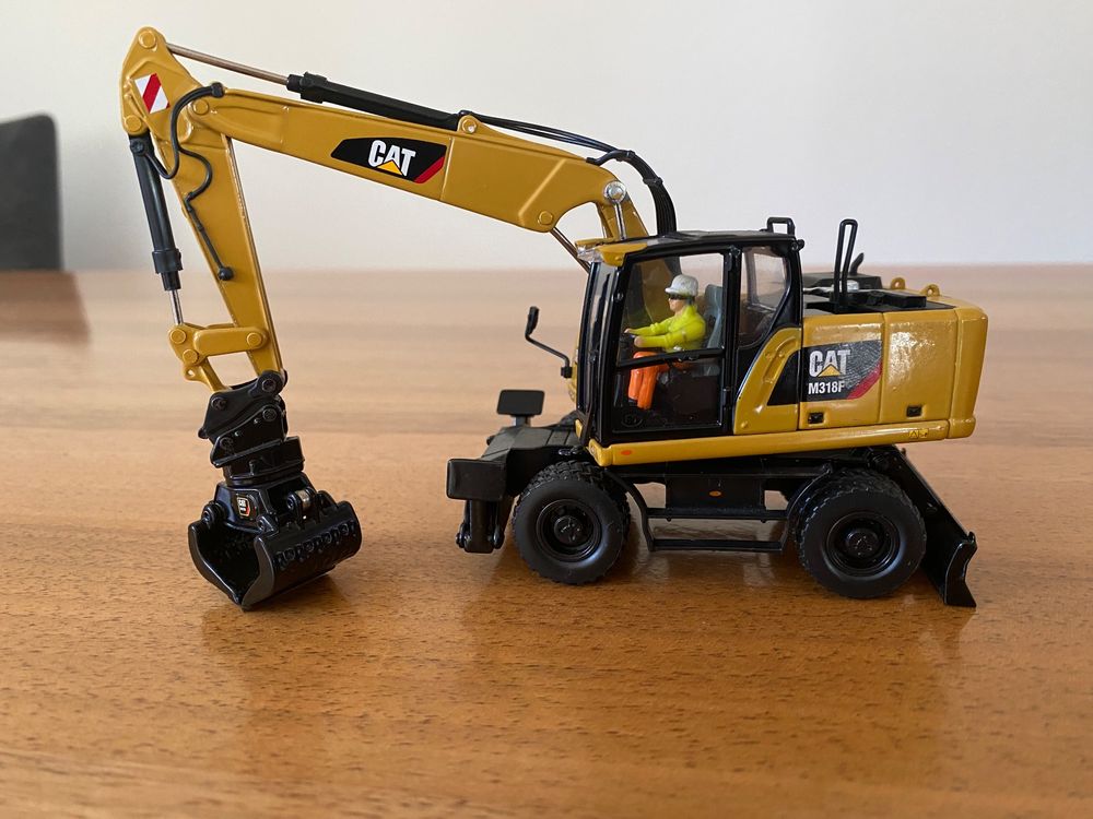 Caterpillar M 318 | Uwe Müller