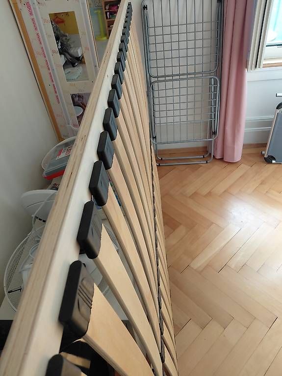 Reti a doghe: Lattenrost 1.40×2.00m – Usato da Goldau venduto da dbo_bd5s 1