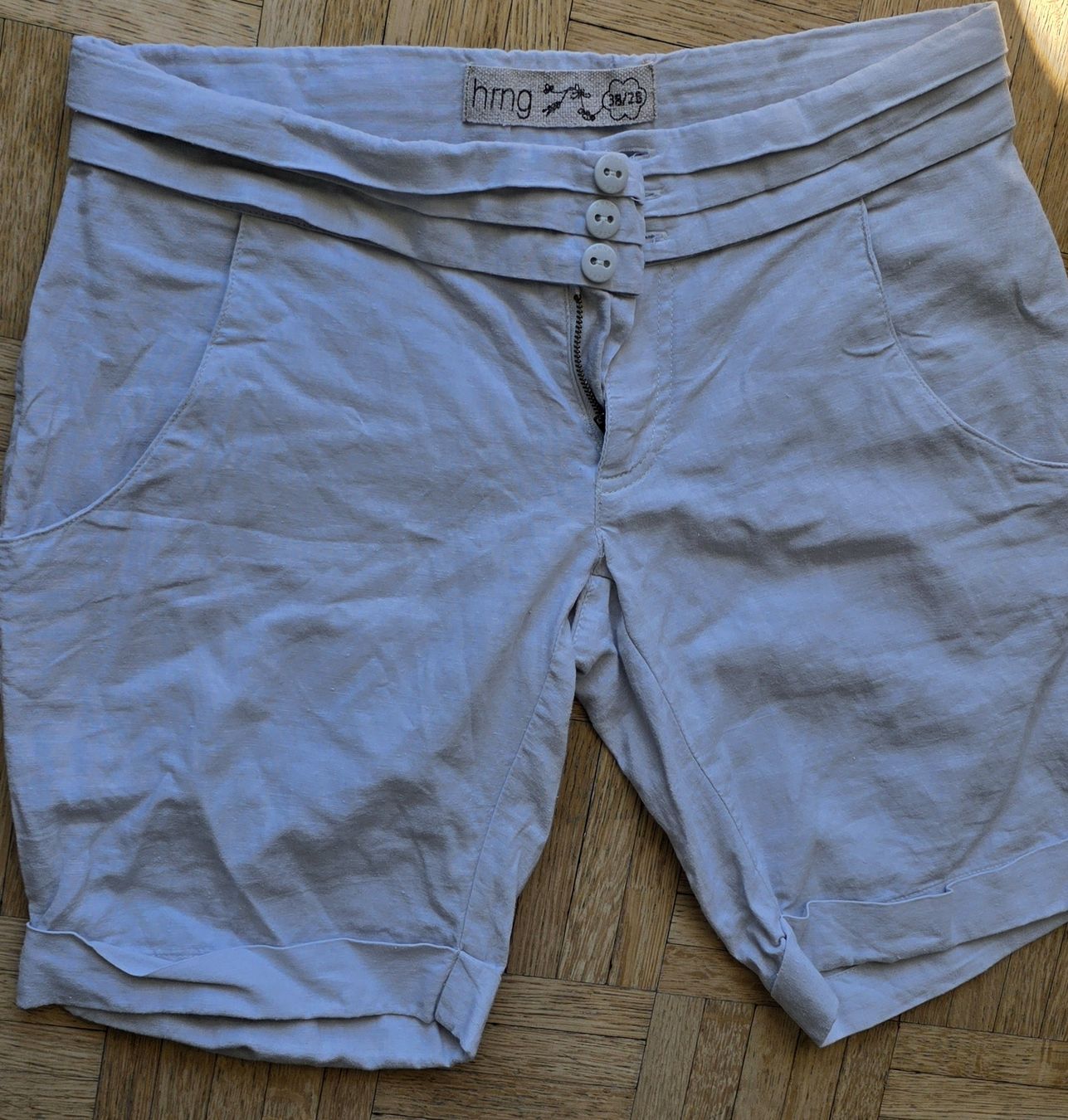 Pantalons: Bermuda en lin gris taille S – D'occasion à Yverdon-les-Bains par van_dq65 5