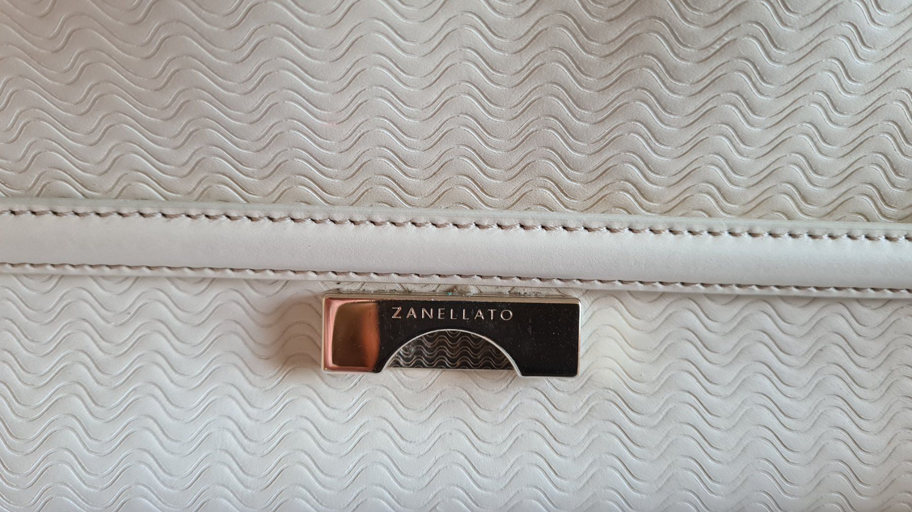 Taschen für Damen: Zanellato Nina Handtasche – Gebraucht aus Kaltbrunn von stoneking 3