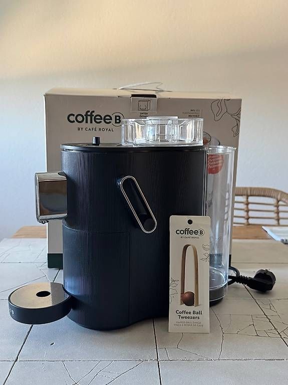 Coffee B Macchine per caffè & Macchine per espresso: Coffee B Globe Maschine Schwarz – Usato da Zürich venduto da ebr_595v 1