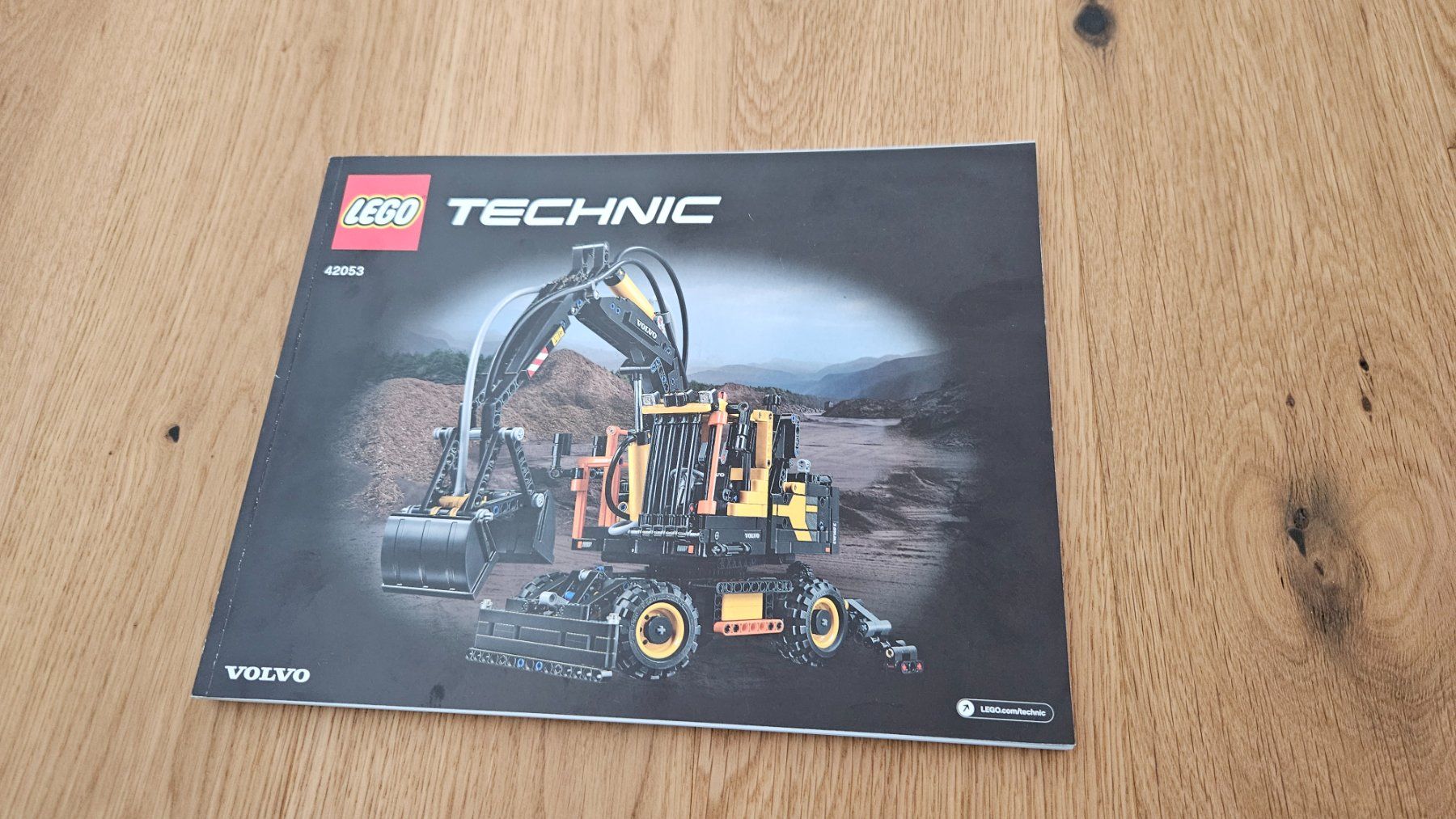 Lego Kit di costruzioni: LEGO Technic 42053  Volvo EW160E – Usato da Sargans venduto da Native7 1