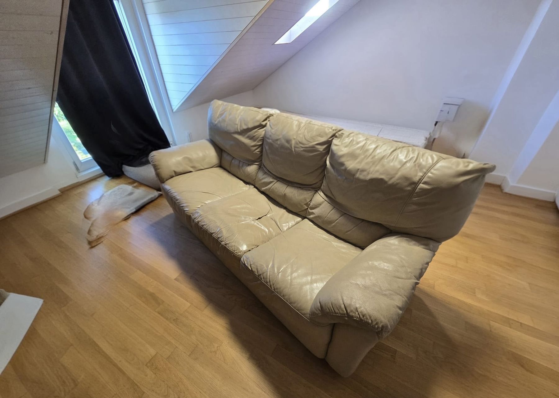Divani: Sofa – Usato da Elsau venduto da gysa1