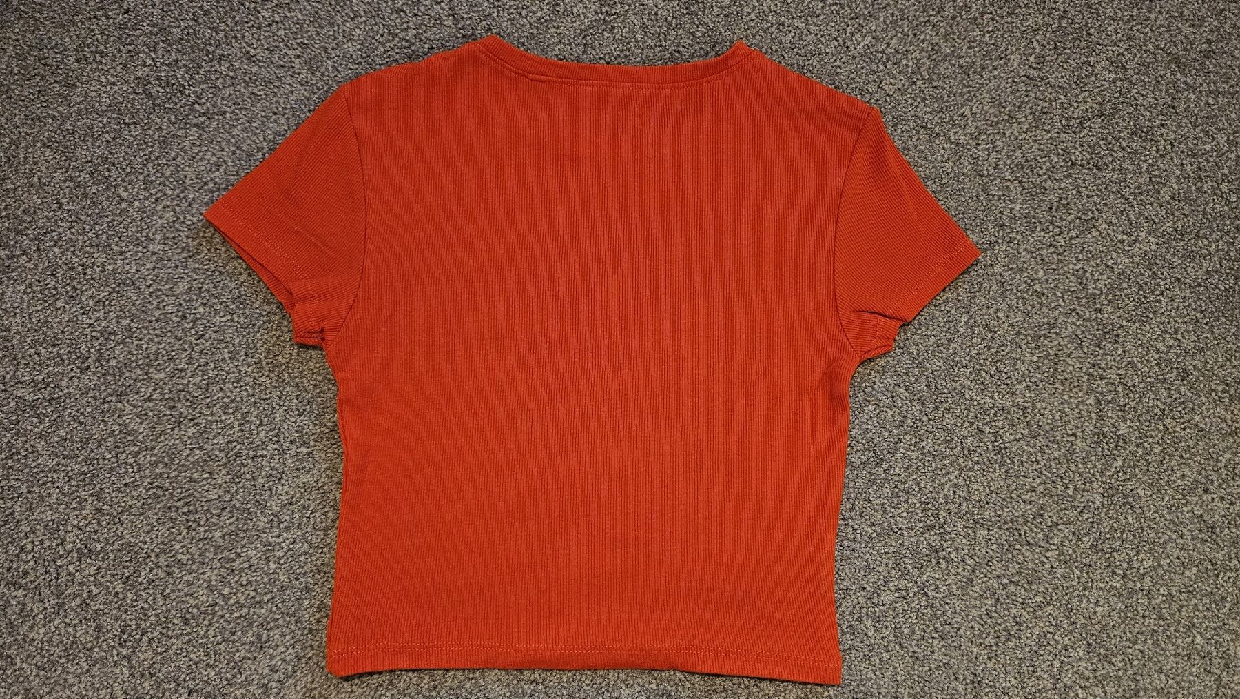 Top: Oranges Croptop – Usato da Sax venduto da Kieselstei 2